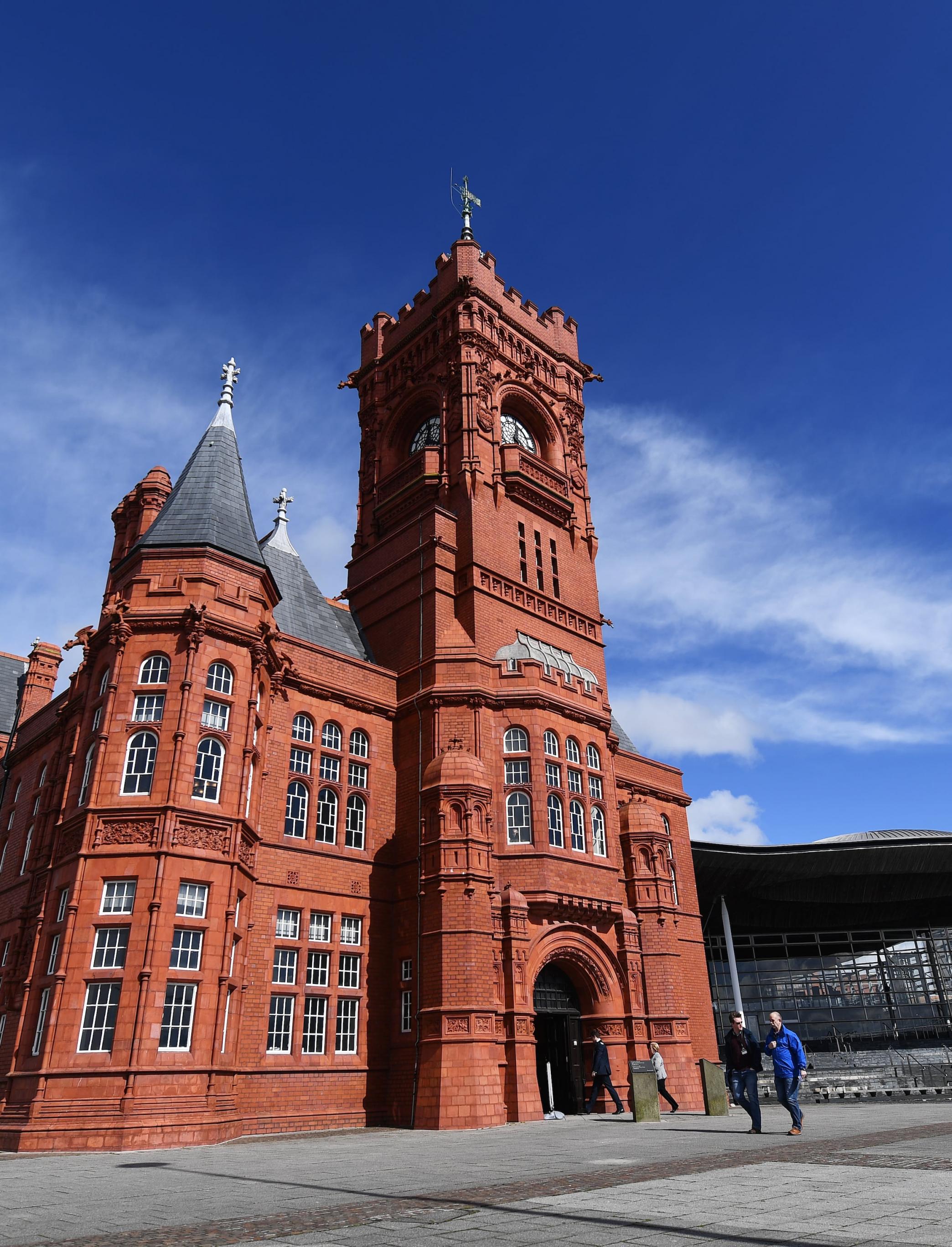 places to visit in cardiff bay