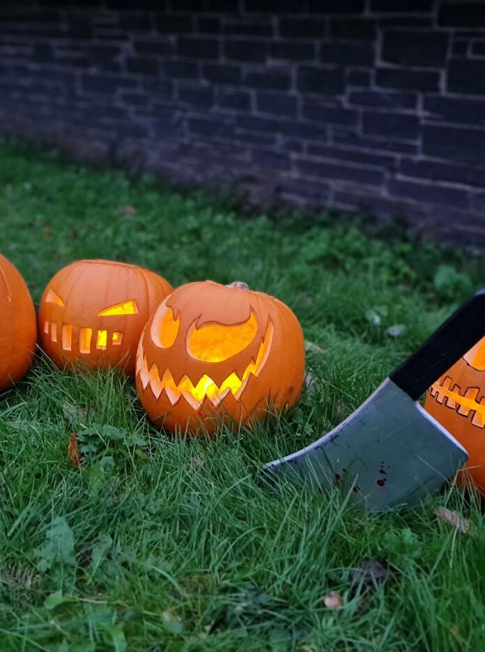 Pumpkins and meat cleaver.
