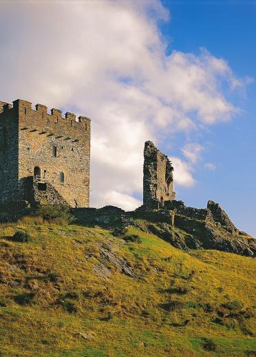 Blick auf Dolwyddelan Castle, Snowdonia.
