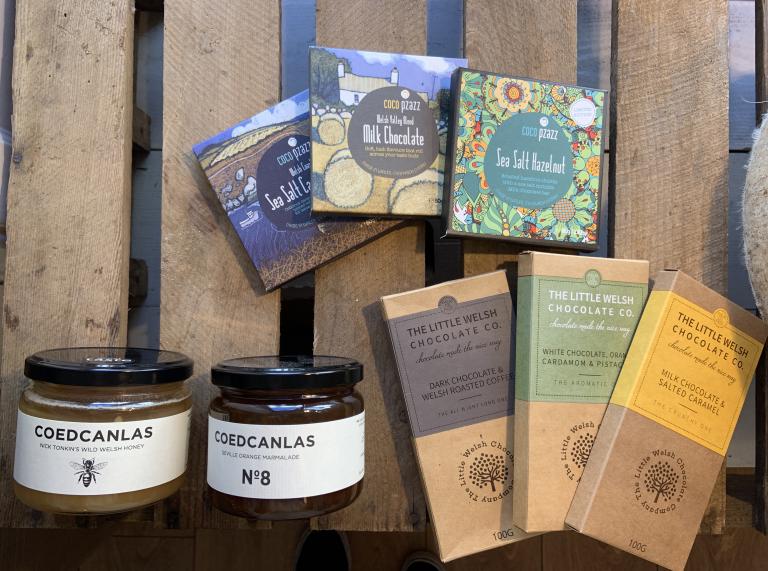 Welsh products which are all available at Marches Deli in Monmouth – Coed Canlas honey and orange marmalade, Coco Pzazz chocolate in a variety of flavours and The Little Welsh Chocolate Co. chocolate in three flavours.  