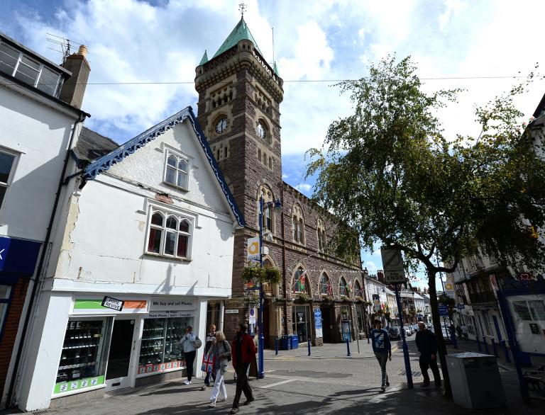 Abergavenny town centre and Market Hall.