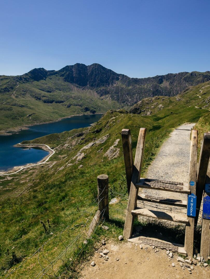 The Pyg track looking towards the summit of Wales tallest mountain.