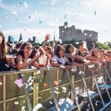 Crowd at Tafwyl in Cardiff Castle